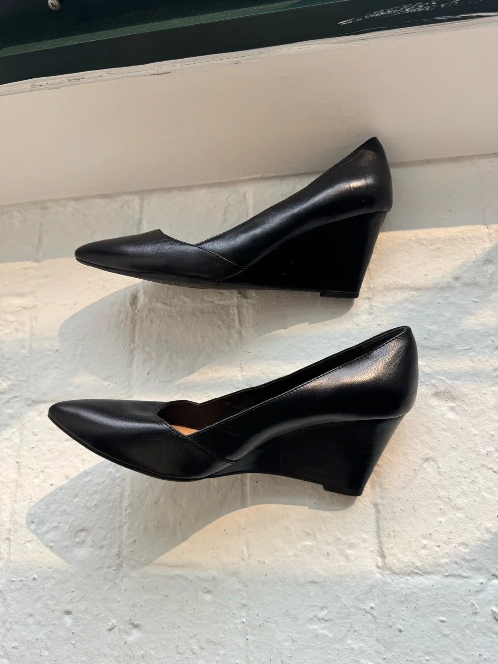 Franco Sarto ‘Frankie’ Black Leather Pointed-Toe Wedge Pumps